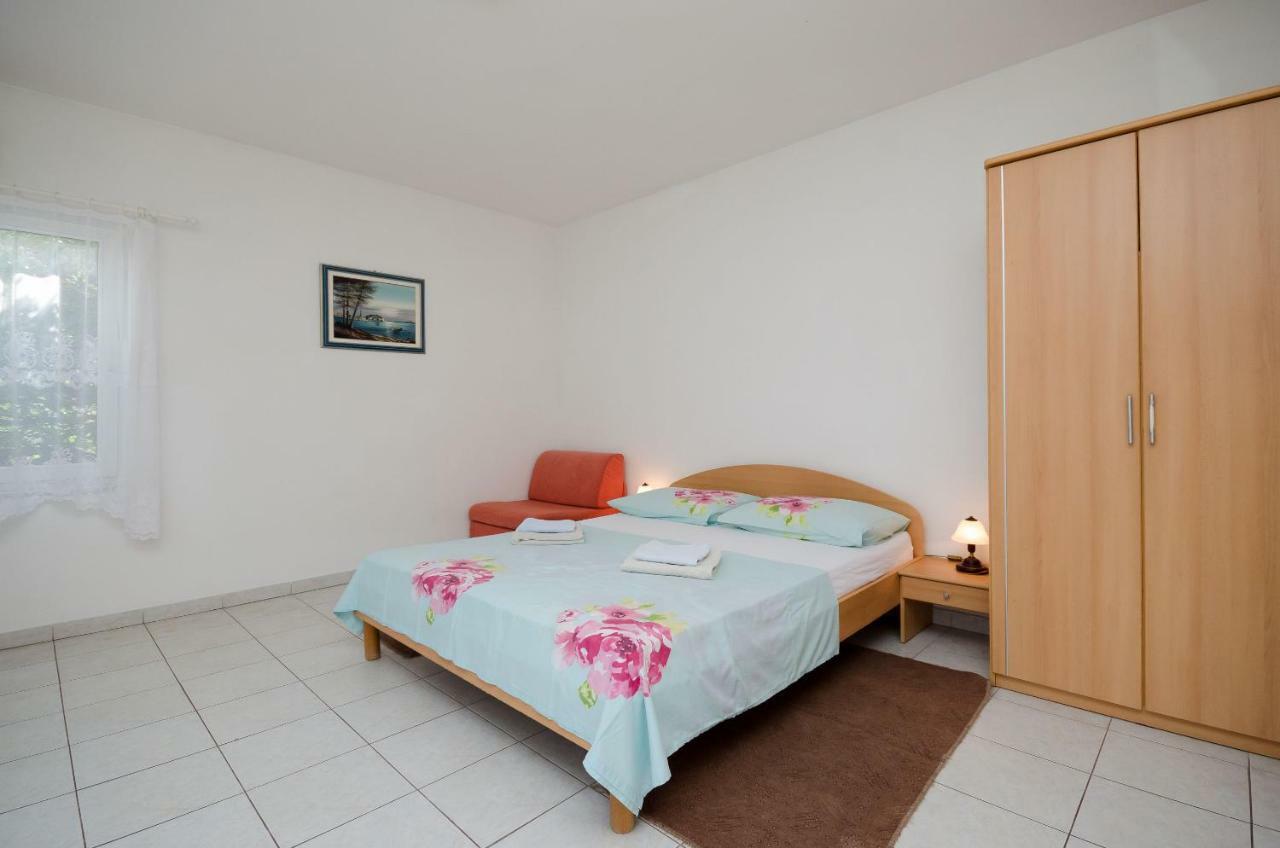 Apartments Branimir Нови Винодолски Екстериор снимка